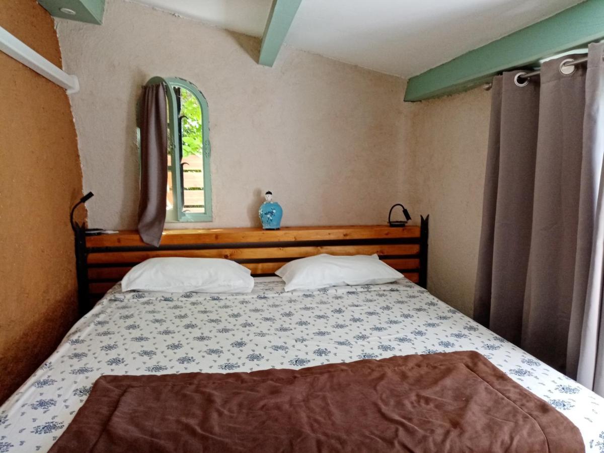 L'Atelier Bed & Breakfast Saint-Maximin  Стая снимка