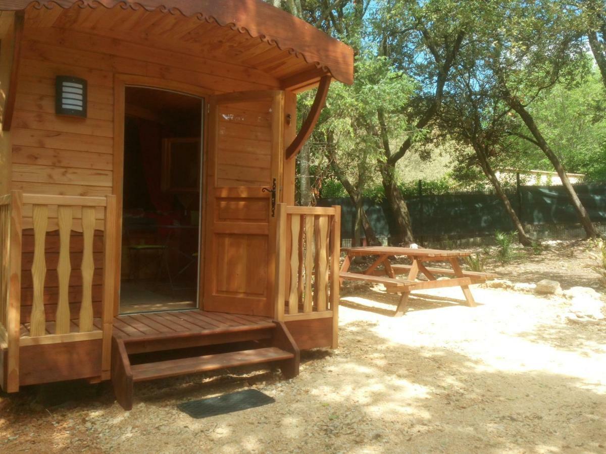 L'Atelier Bed & Breakfast Saint-Maximin  Екстериор снимка